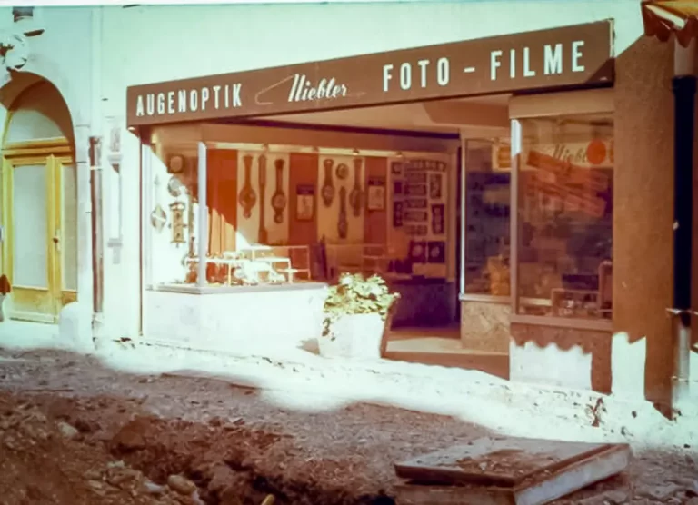 Unsere Fassade im Laufe der Zeit - 60iger und 70iger Jahre
